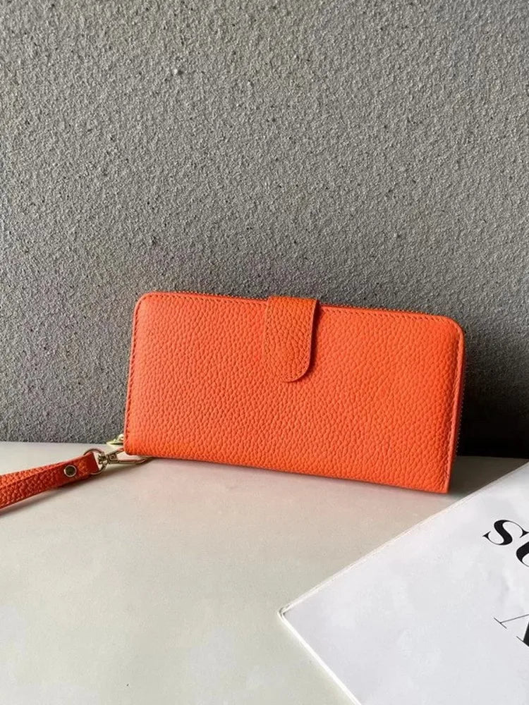 Classic Zip Leather Wallet
